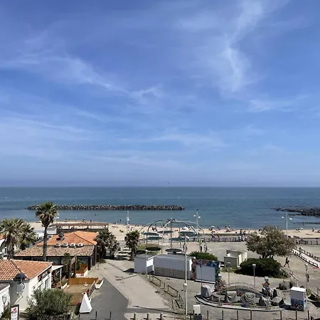 Apartment Avec Tres Belle Vue Agde